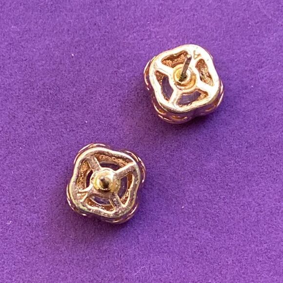 💛 Avon CZ Sparkle Earrings - Picture 4 of 5